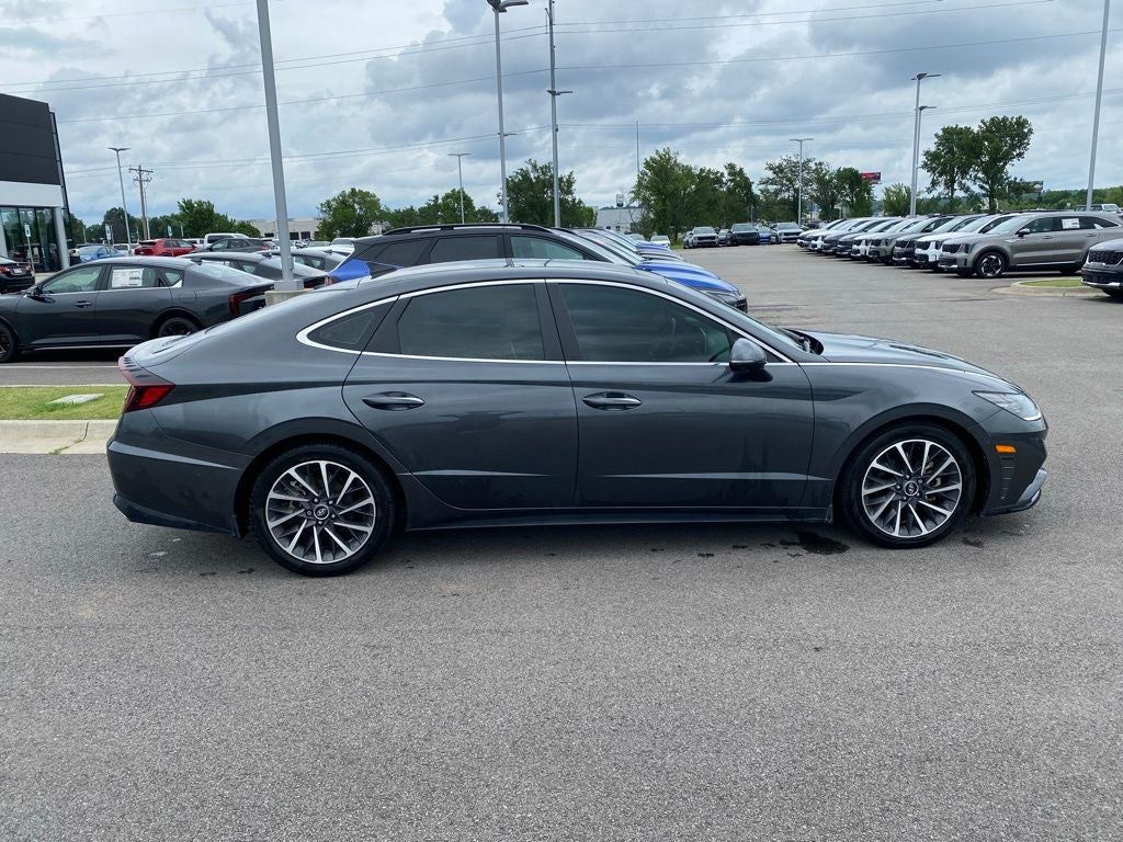 2021 Hyundai SONATA Limited