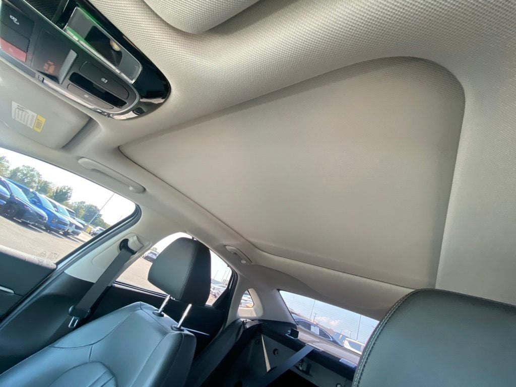 2025 Hyundai SONATA HYBRID Limited MOONROOF / NAV / ONE OWNER / HEATED SEATS