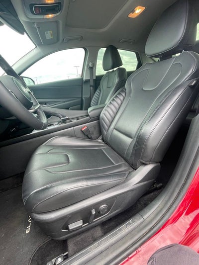 2024 Hyundai ELANTRA Limited NAV / CLEAN CARFAX