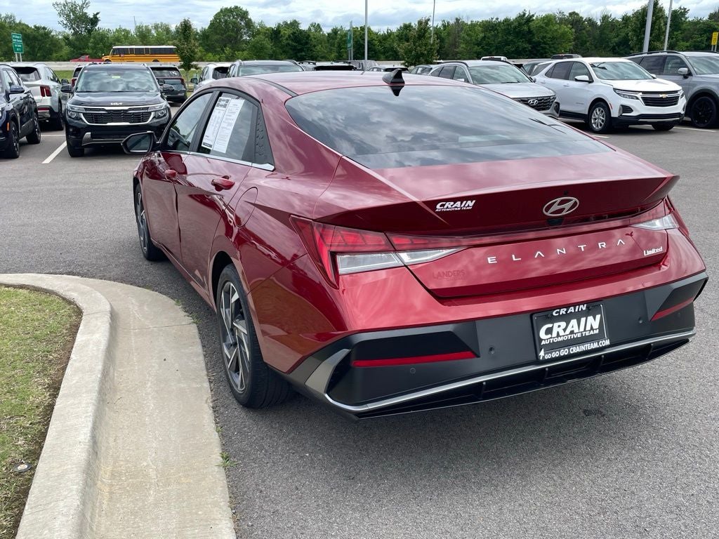 2024 Hyundai ELANTRA Limited NAV / CLEAN CARFAX