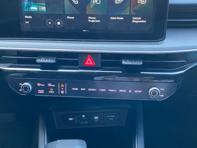 2026 Kia K5 LXS ONE OWNER / CLEAN CARFAX