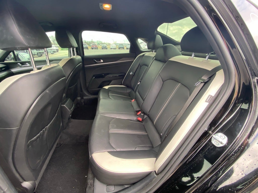 2025 Kia K5 GT-Line HEATED SEATS / LEATHER / NAV