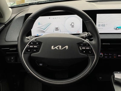 2023 Kia EV6 Wind EV / NAV / ONE OWNER