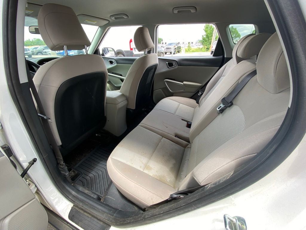 2021 Kia Soul LX ONE OWNER