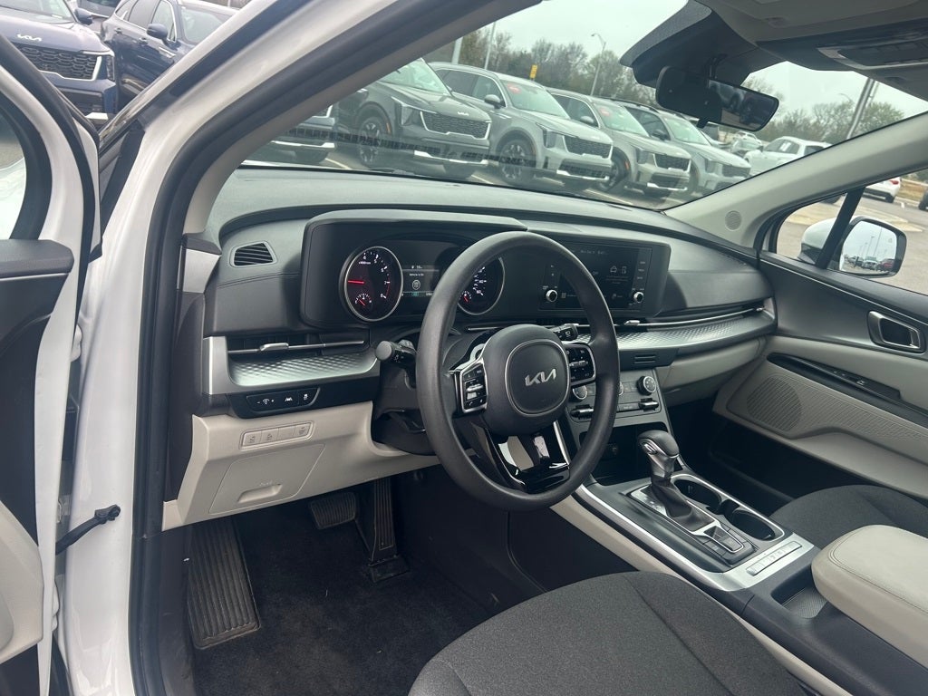 2023 Kia Carnival LX CPO / 3RD ROW