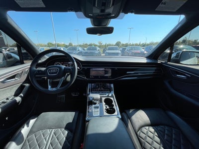 2022 Audi SQ7 MOONROOF / LEATHER / HEATED SEATS quattro
