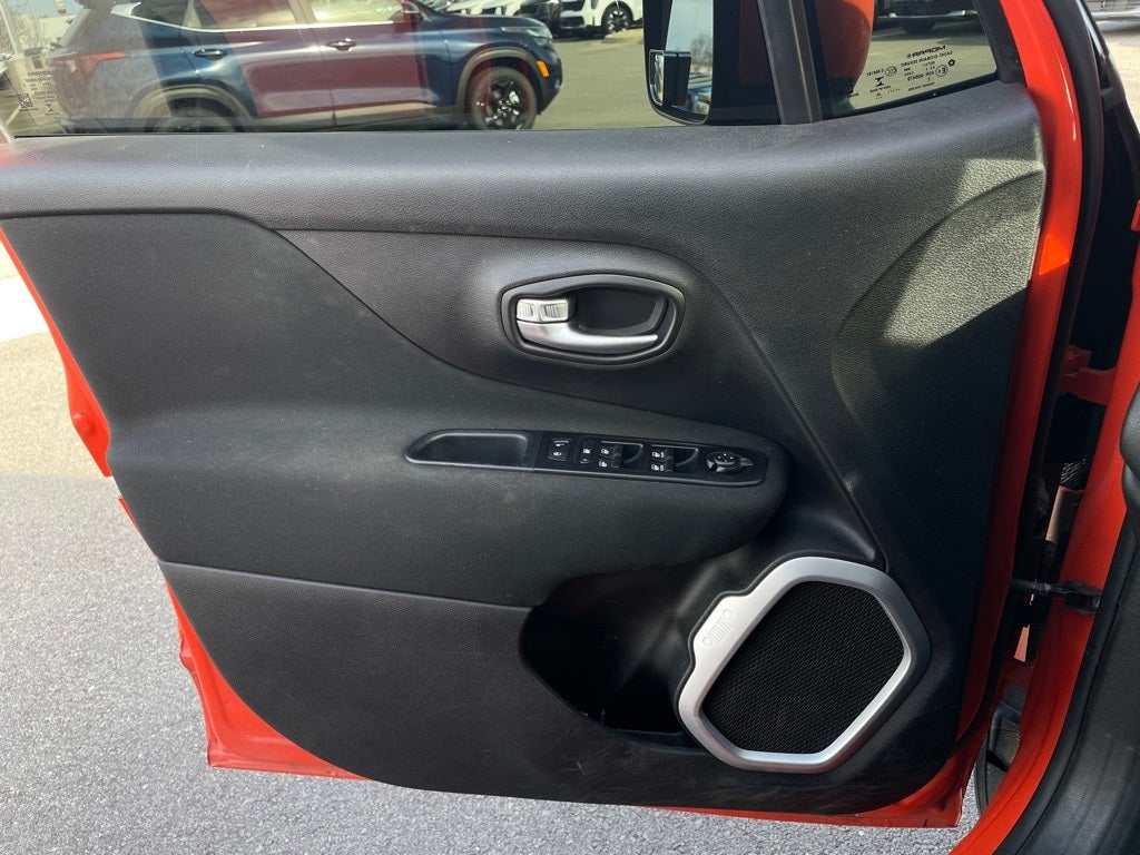 2020 Jeep Renegade Latitude LOW PAYMENTS / CLEAN CARFAX