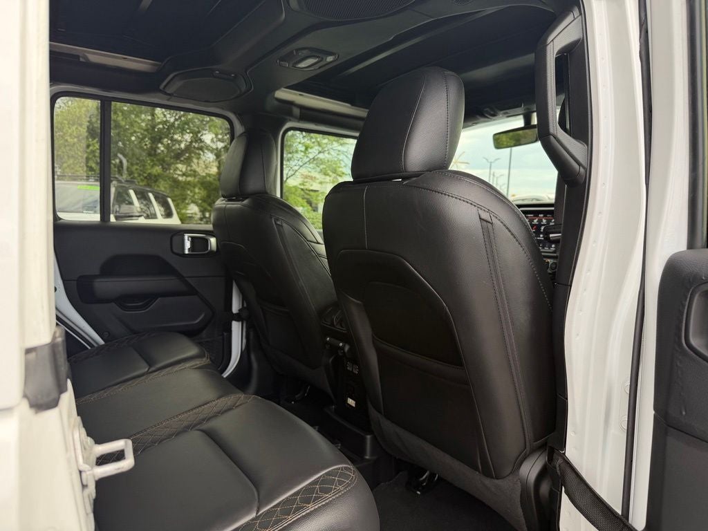 2021 Jeep Wrangler Unlimited Sahara High Altitude
