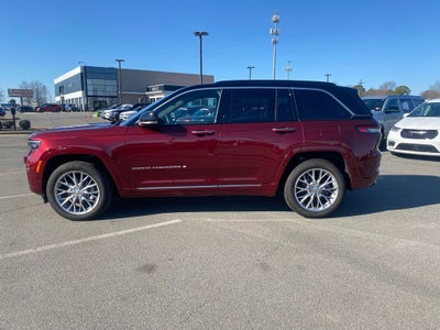 2025 Jeep Grand Cherokee Summit