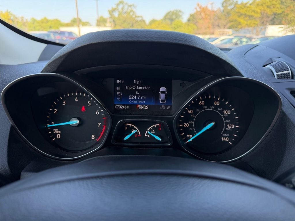 2017 Ford Escape Titanium * Low Miles/ Clean Carfax