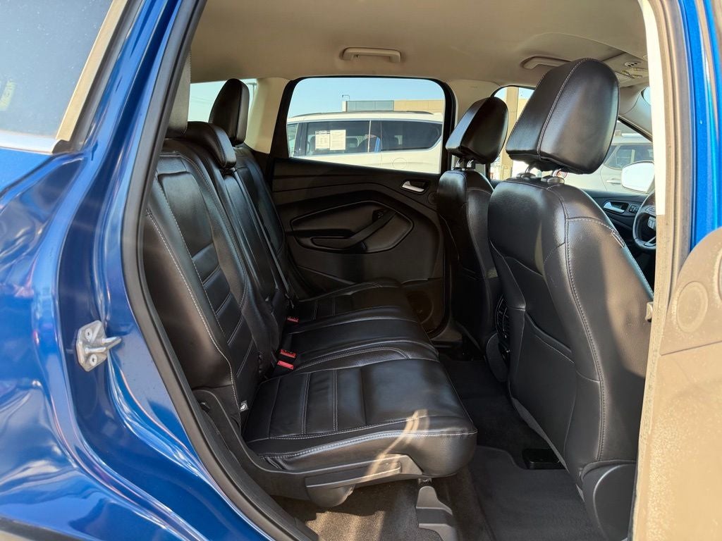 2017 Ford Escape Titanium * Low Miles/ Clean Carfax