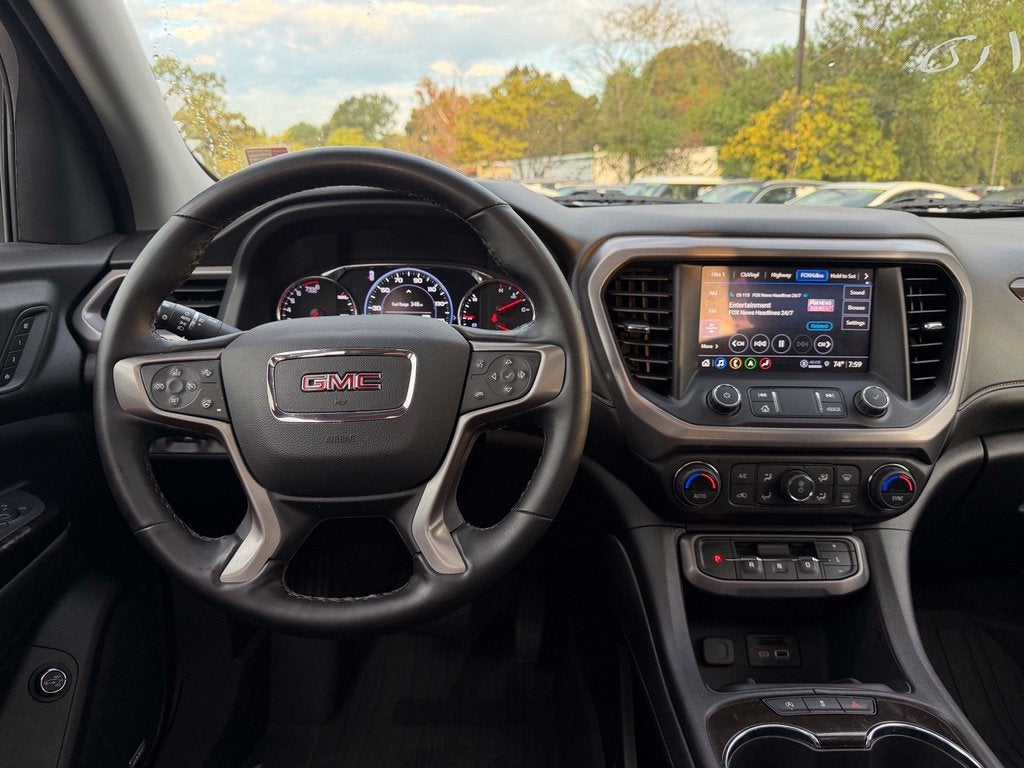 2023 GMC Acadia AT4