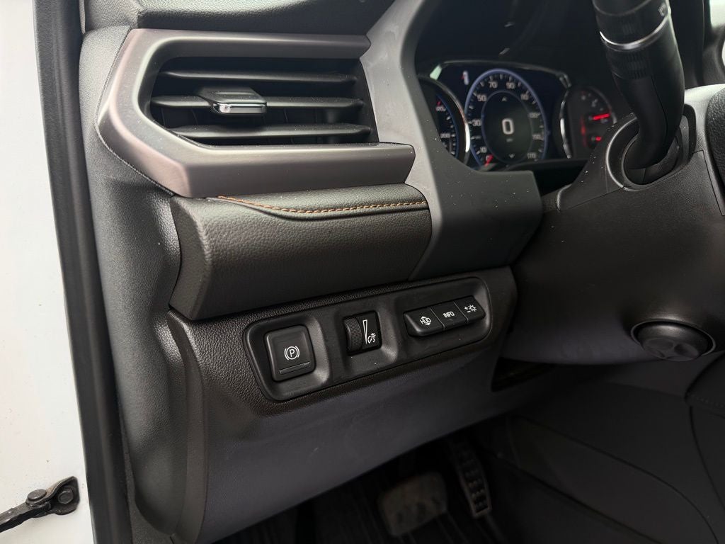 2022 GMC Acadia AT4