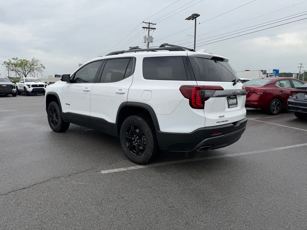 2022 GMC Acadia AT4