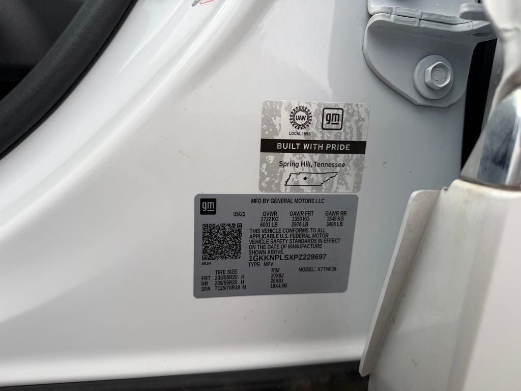 2023 GMC Acadia Denali
