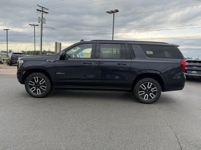 2023 GMC Yukon XL AT4