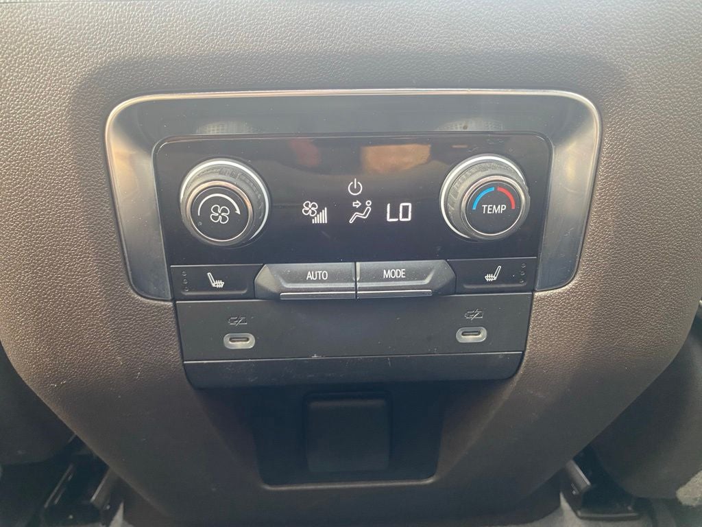 2022 Chevrolet Tahoe Z71 *Z71 Off-Road Capability Pkg, Luxury Pkg
