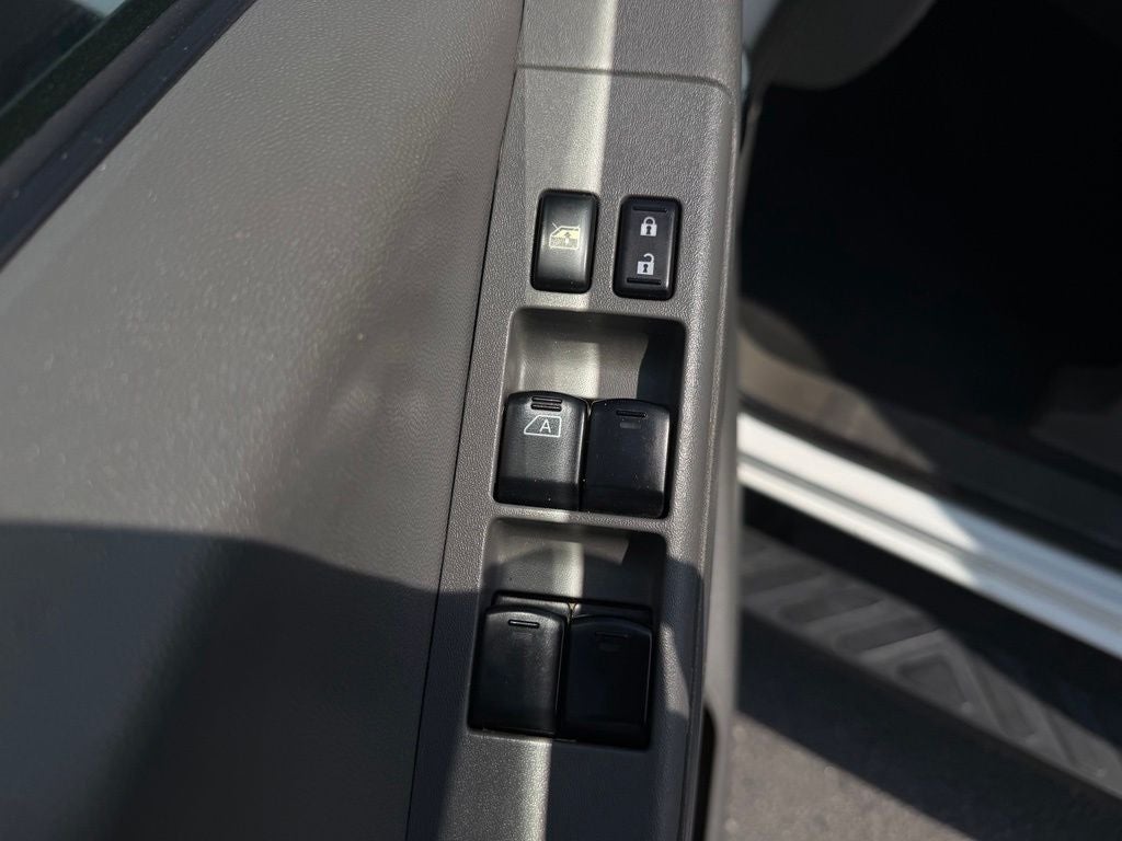 2019 Nissan Frontier SV *Clean Carfax