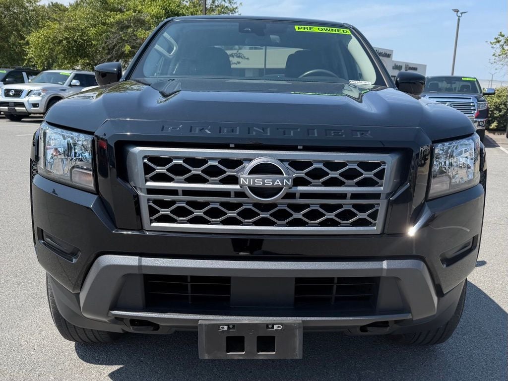 2023 Nissan Frontier SV