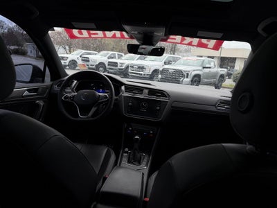 2022 Volkswagen Tiguan 2.0T SE R-Line Black