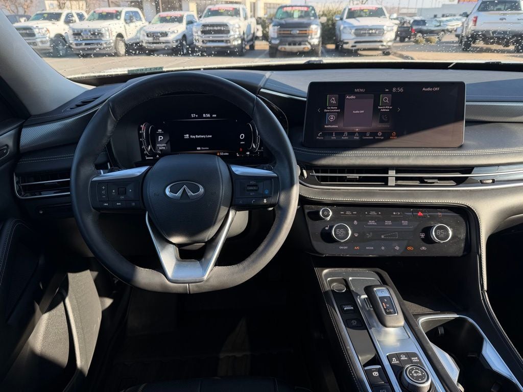 2024 INFINITI QX60 LUXE