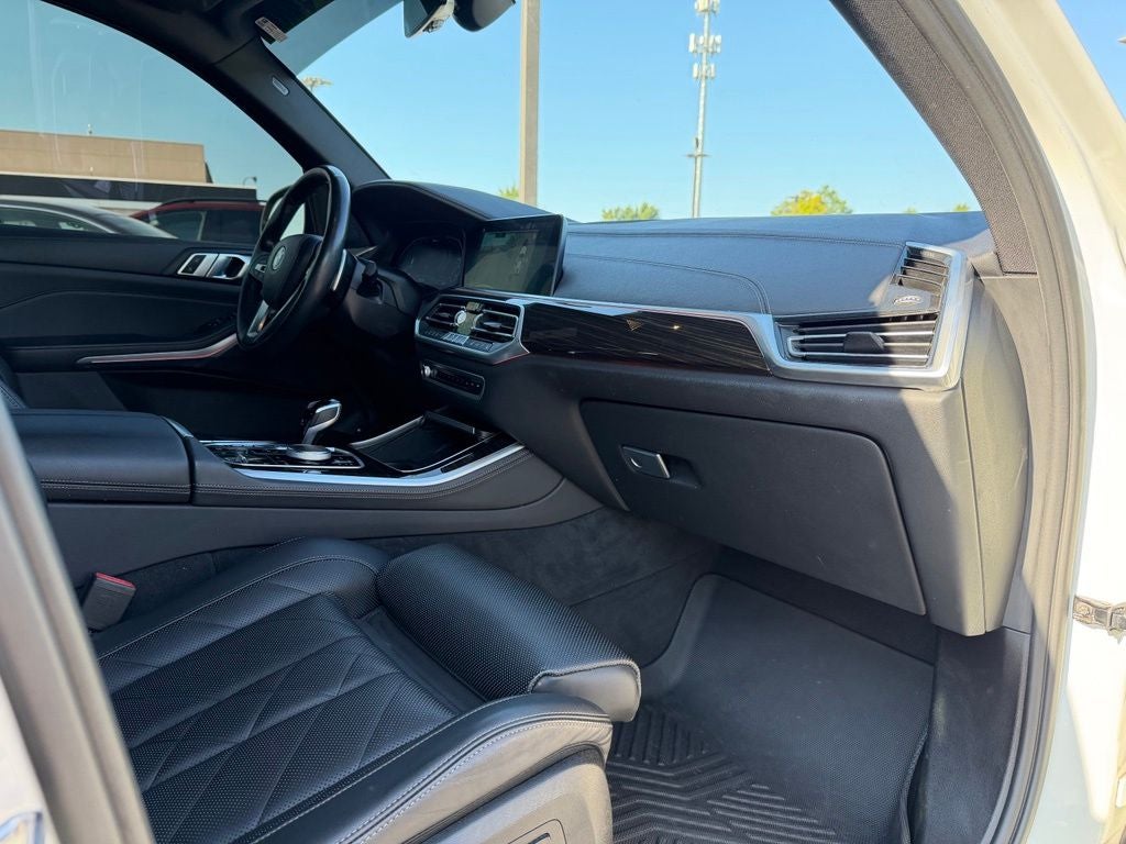 2023 BMW X5 xDrive45e *Heated Armrest, Front/Rear Seats