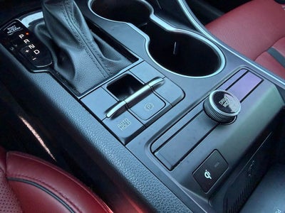 2022 Kia K5 GT-Line *Red Interior Pkg/ Premium Pkg/ Pano Roof