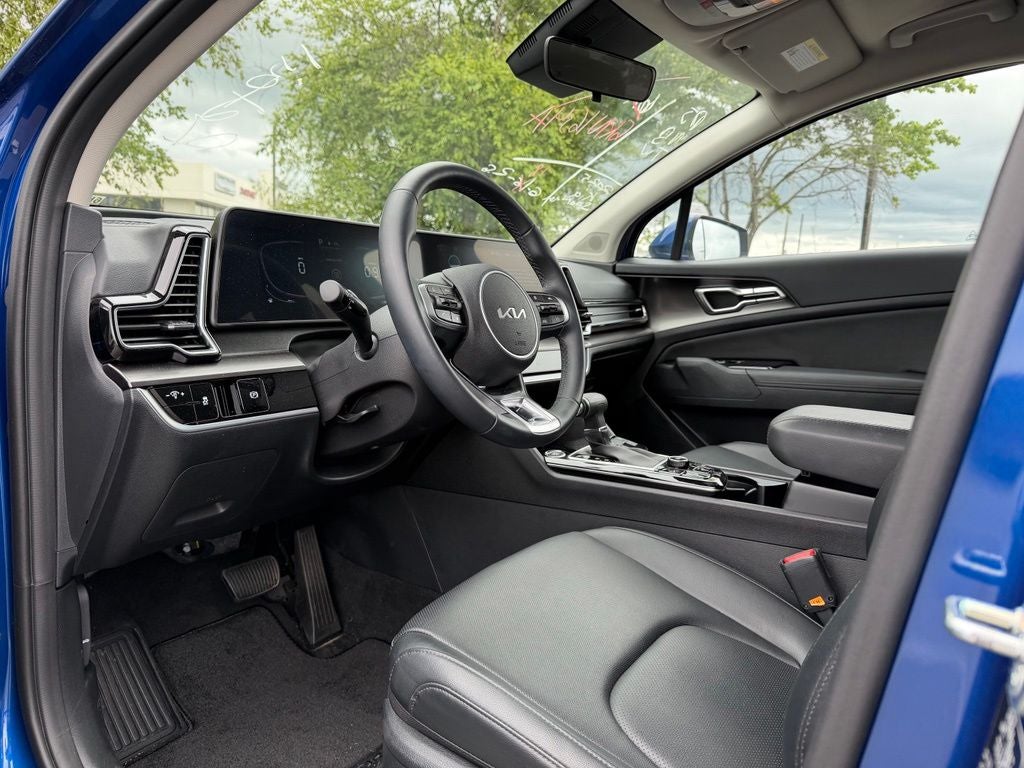 2025 Kia Sportage EX