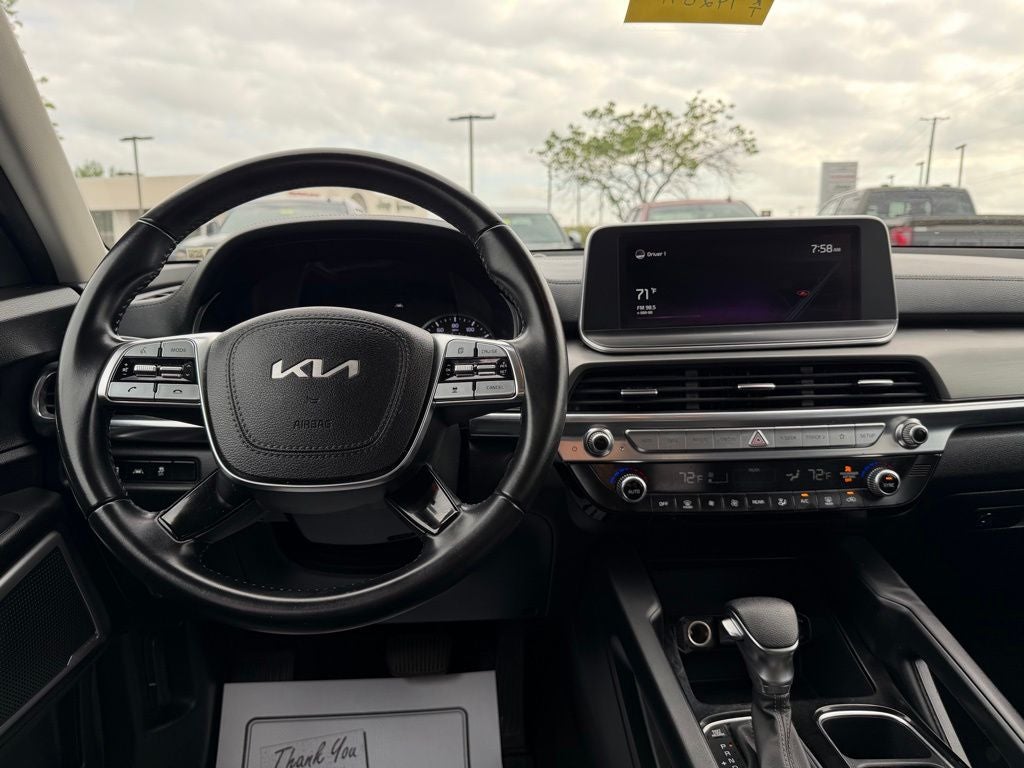 2022 Kia Telluride LX