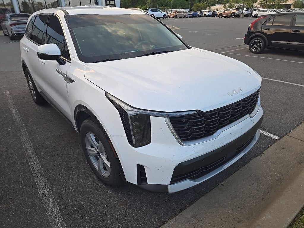 2025 Kia Sorento LX