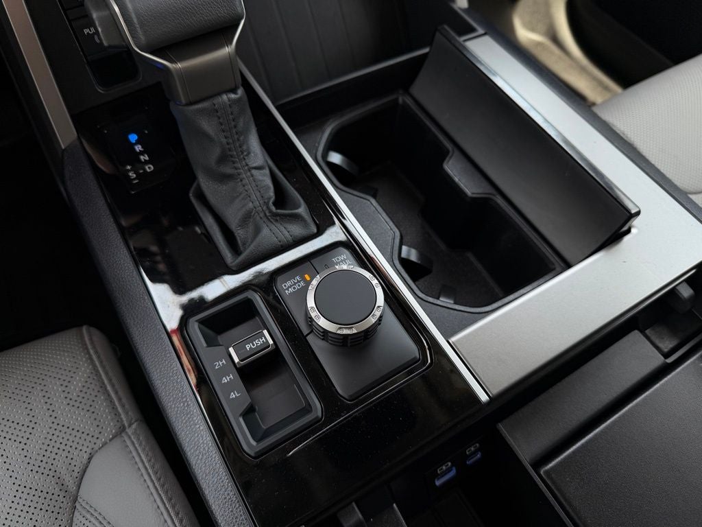 2024 Toyota Sequoia SR5