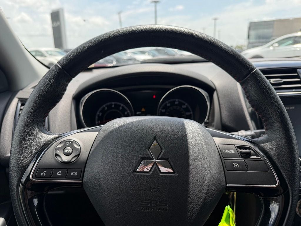 2025 Mitsubishi Outlander Sport 2.0 LE *One-Owner, Clean Carfax