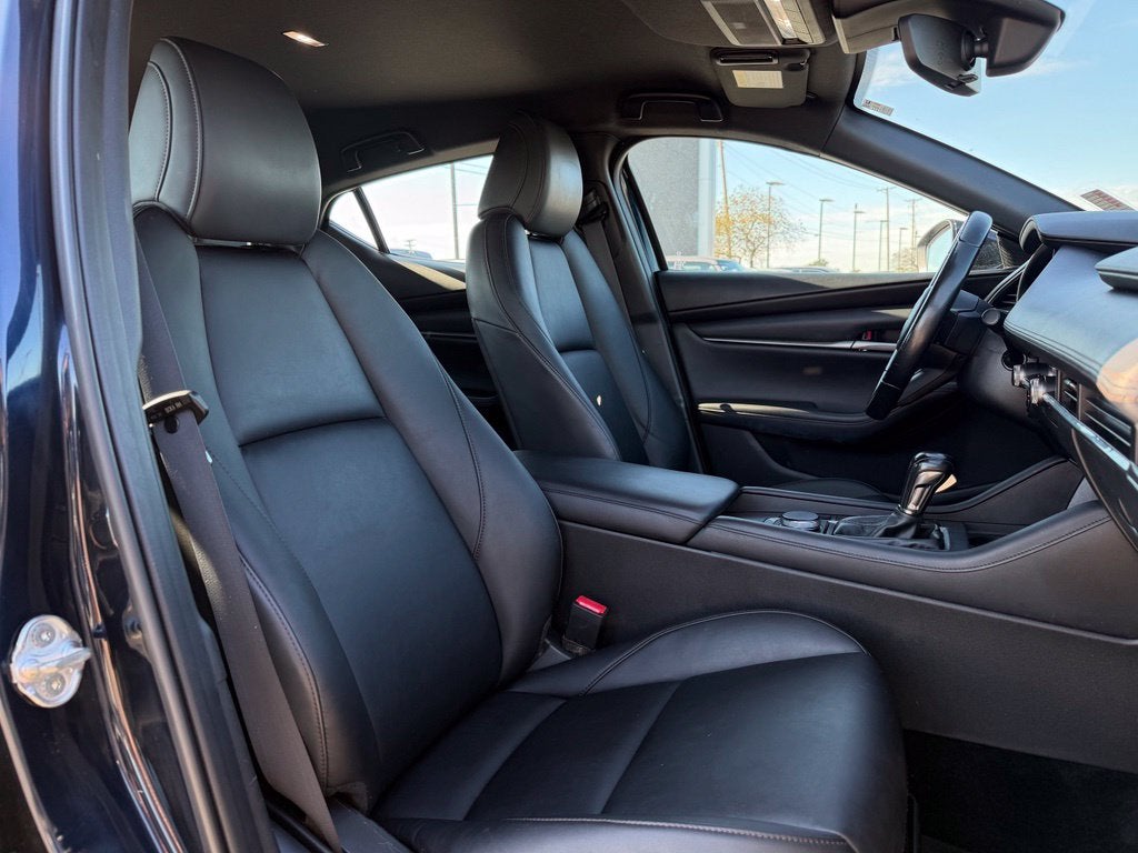 2022 Mazda Mazda3 Select