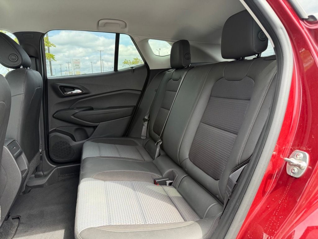 2024 Chevrolet Trax LT *Clean Carfax/One-Owner