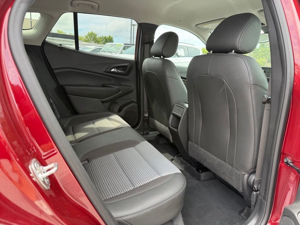 2024 Chevrolet Trax LT *Clean Carfax/One-Owner