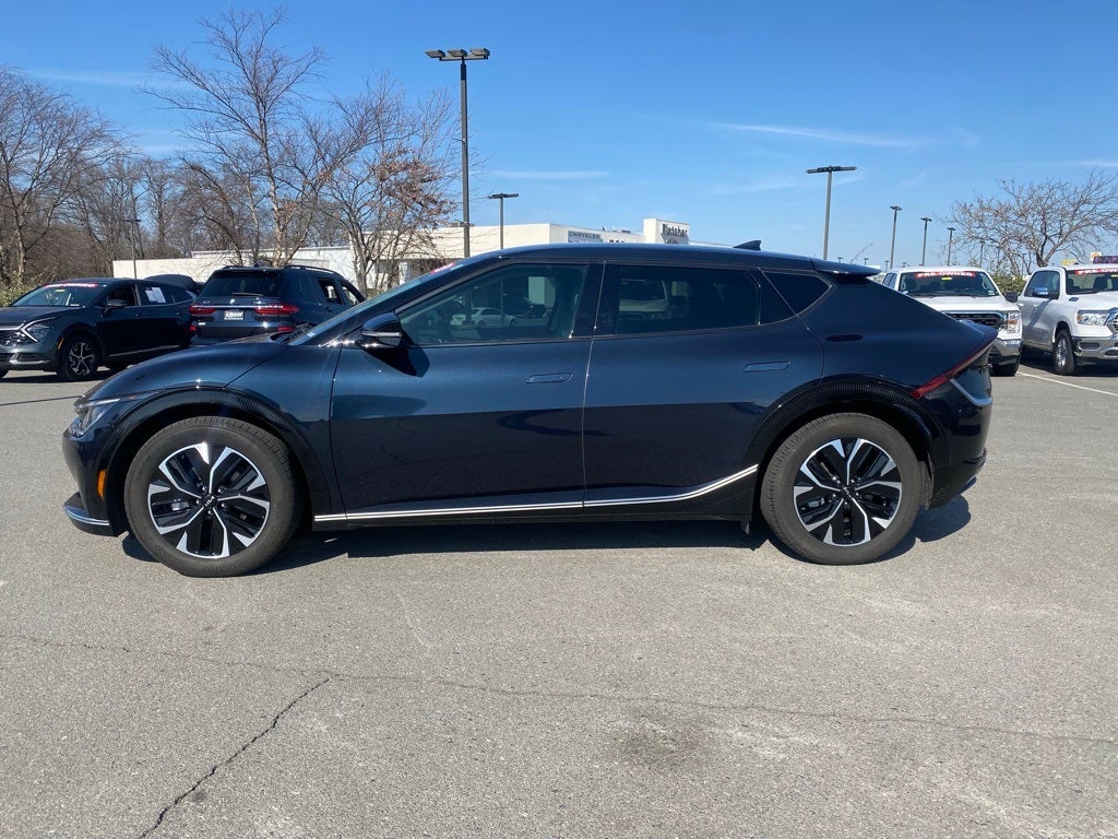 2024 Kia EV6 Wind