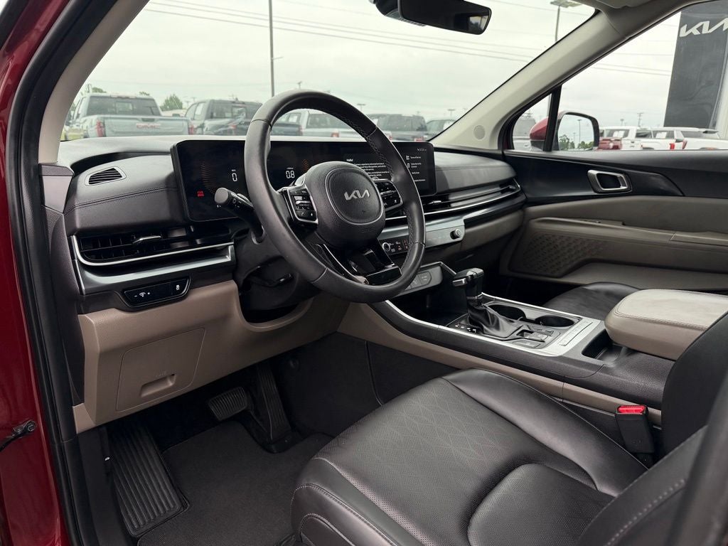 2025 Kia Carnival LXS