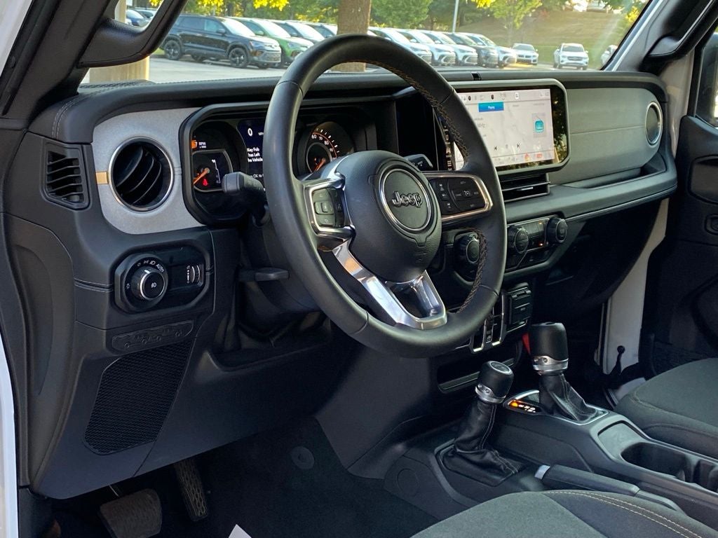 2025 Jeep Wrangler Sahara