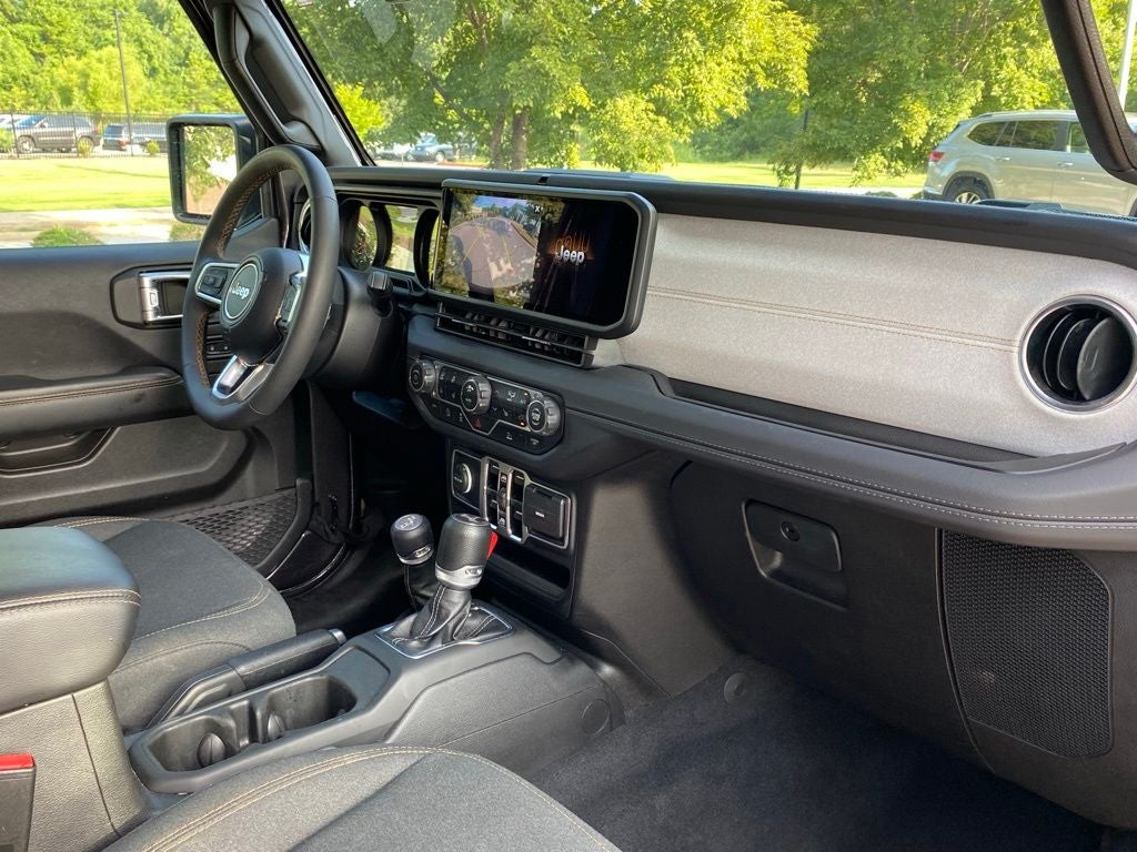 2025 Jeep Wrangler Sahara