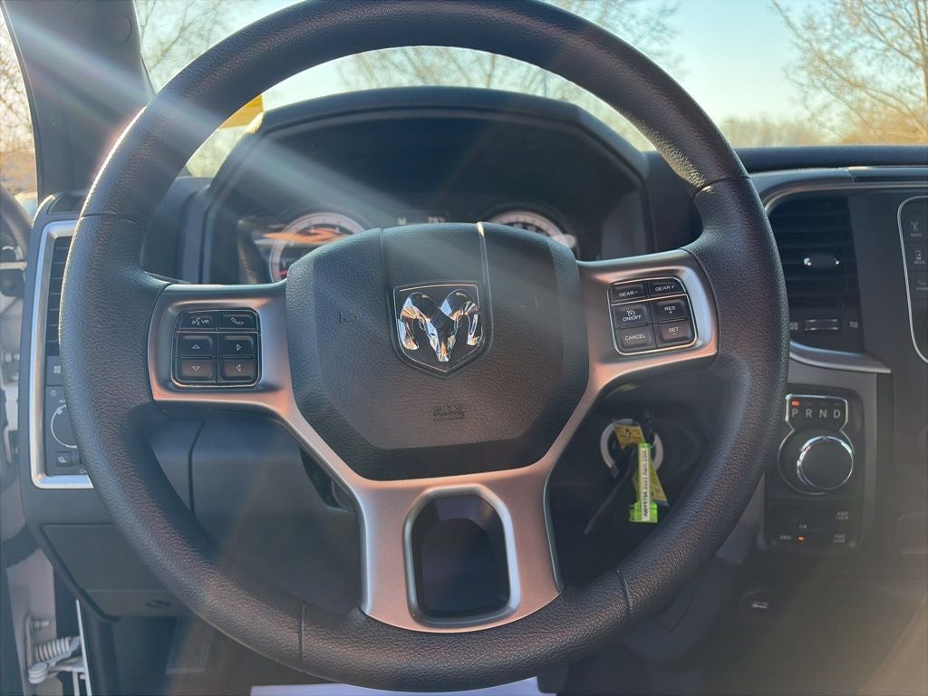 2021 RAM 1500 Classic Warlock 5.7 HEMI WARLOCK