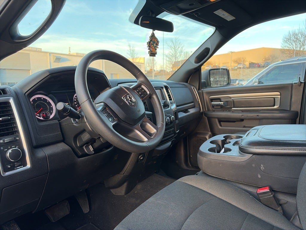 2021 RAM 1500 Classic Warlock 5.7 HEMI WARLOCK