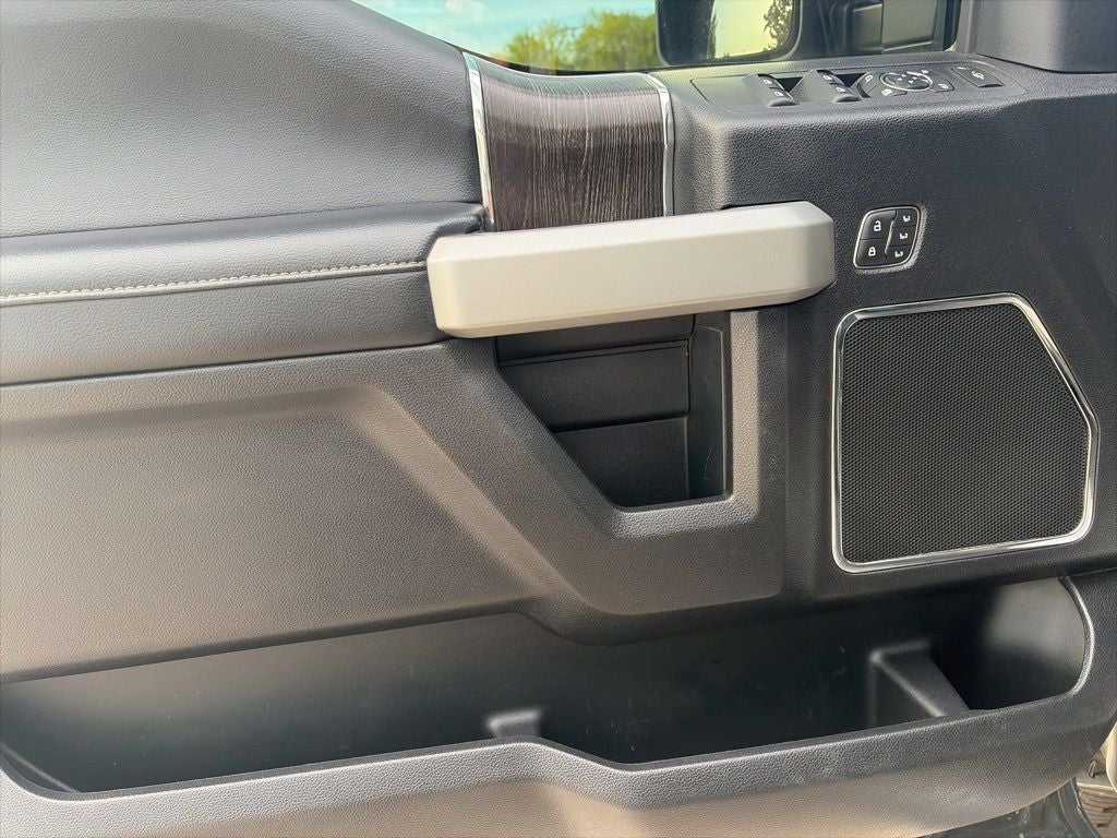 2021 Ford F-250SD Lariat