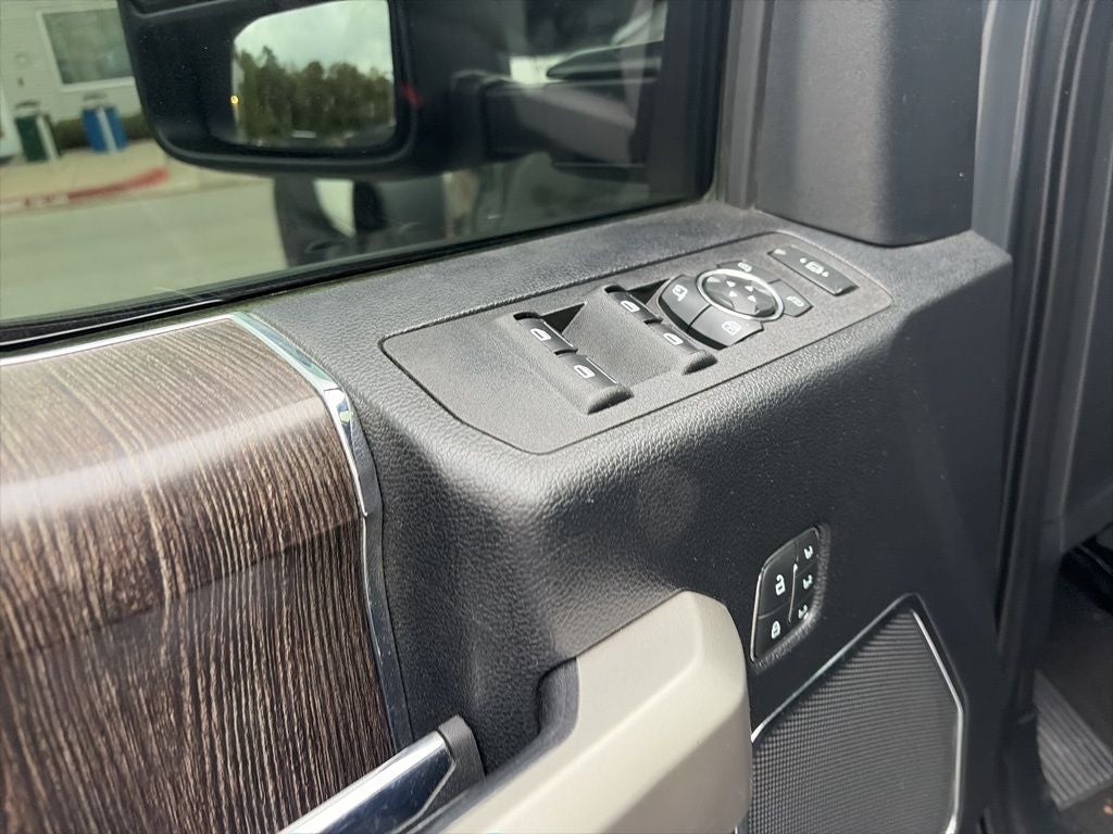 2021 Ford F-250SD Lariat