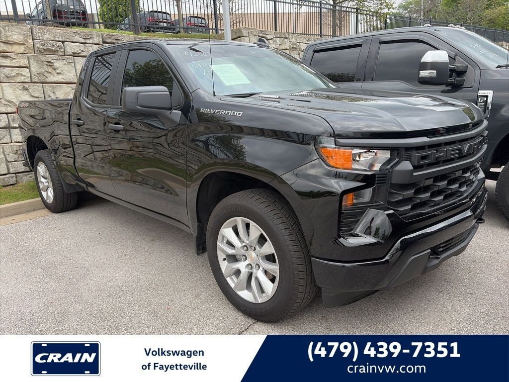 2025 Chevrolet Silverado 1500 Custom