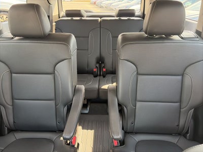 2023 GMC Acadia SLT CLEAN CARFAX