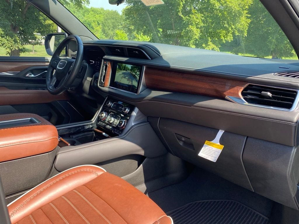 2024 GMC Yukon Denali Ultimate