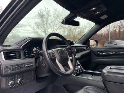 2022 GMC Yukon XL Denali AWD BLACKOUT