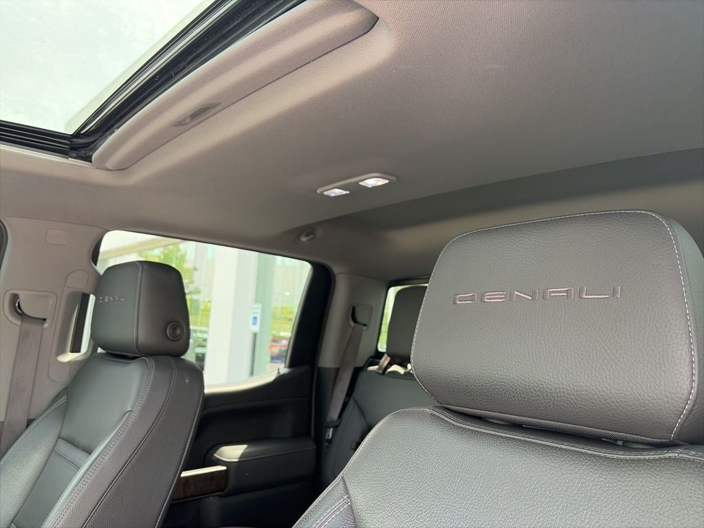 2020 GMC Sierra 1500 Denali CARBON PRO, KICKER AUDIO LOADED