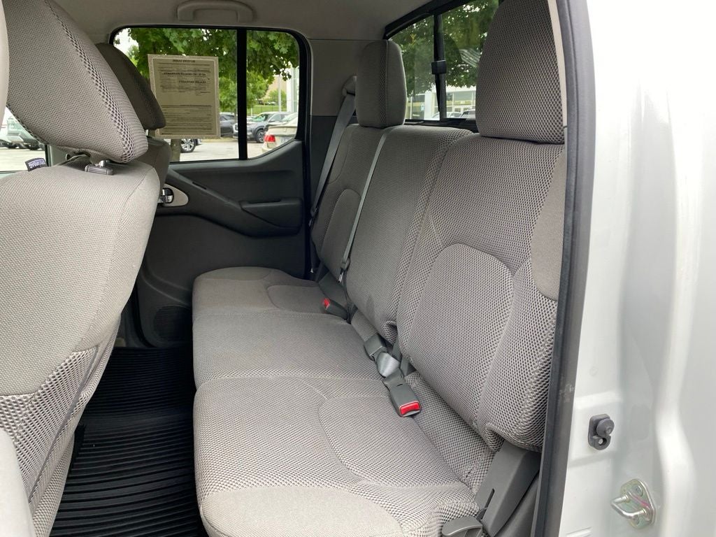 2017 Nissan Frontier SV