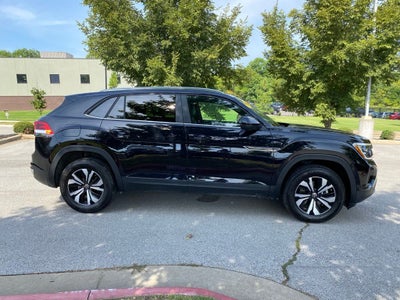 2026 Volkswagen Atlas Cross Sport 2.0T SE